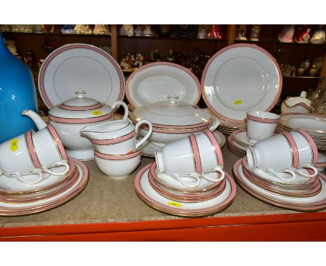ROYAL WORCESTER HOWARD PART DINNER SERVICE, comprising five dinner plates, one cracked, one chipped, six soup bowls, two cake