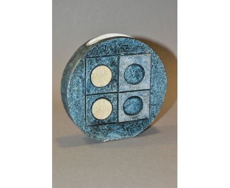 A TROIKA POTTERY WHEEL VASE, DESIGNED BY M.MURRELL, textured surface with blue/black ground, one side with square and circles