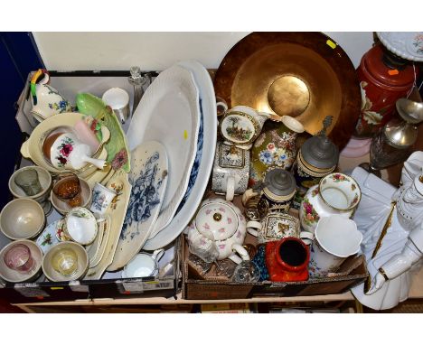 TWO BOXES AND LOOSE CERAMICS, OIL LAMP, GLASSWARES ETC, to include a Sadler cylindrical teapot, milk jug and covered sugar bo