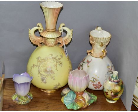 FIVE PIECES OF ROYAL WORCESTER PORCELAIN, comprising a vase in the form of a water lily, green printed mark, height 9cm, an i