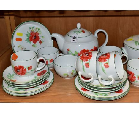 A ROYAL WORCESTER 'POPPIES' PATTERN PART DINNER SERVICE, comprising tea pot and cover, three tureens and covers, a small flan