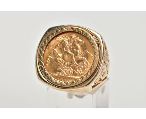 A SOVEREIGN RING, the 1914 George V sovereign within a 9ct gold ring mount with pierced George and the dragon detail to the s