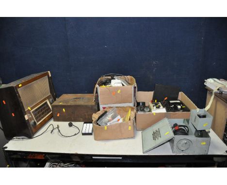A QUANTITY OF VINTAGE ELECTRONIC EQUIPMENT including a distressed and untested Ekco valve radio, an Analizzatore AN27 meter, 