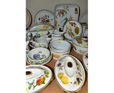 A GROUP OF PORTMEIRON AND ROYAL WORCESTER COOKWARE, comprising Royal Worcester Evesham large square serving dish, oval servin