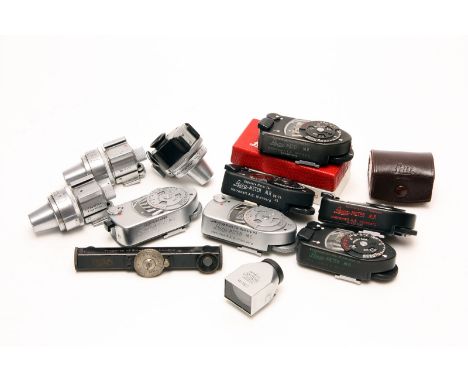 Various Leica Accessories: quantity of various Leitz accessories including finders and meters, all engraved with examples inc