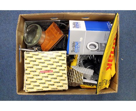 A Pentax ME Camera, together with various accessories including Nikon condensing lenses and laboratory equipment (a lot) 