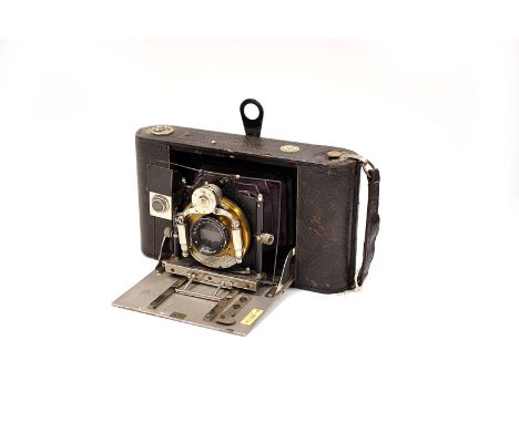 A Busch Camera Co. Pockam Model B Camera, with Busch's Detective Aplanat No.2 f/6 5" lens