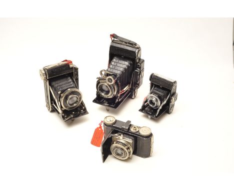 Various Folding Cameras: small quantity of various folding cameras including, Konishiroku Baby Pearl, Vauxhall Woldman Beier 