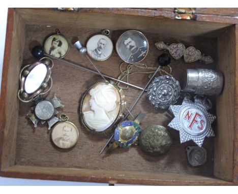 Cameo Brooch, pendants, brooches, stick pins, etc:- in oak box.