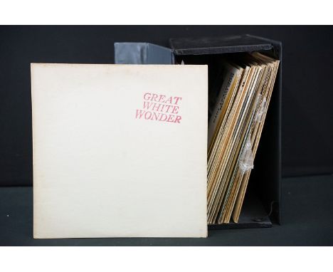Vinyl - 17 mainly US pressing Bob Dylan original 1960s LPs to include Blonde On Blonde, Self Titled, The Times They Are A Cha