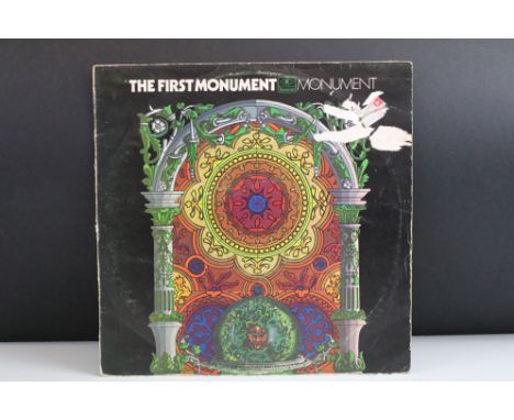 Vinyl - Prog Rock - Monument ‎– The First Monument LP on Beacon Records - BEAS 15. Original UK 1971 1st pressing album. VG (s
