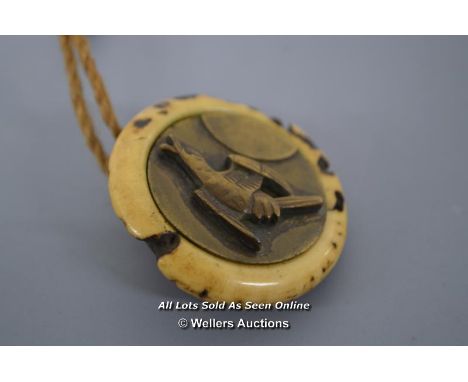 *JAPANESE NETSUKE [LQD215]