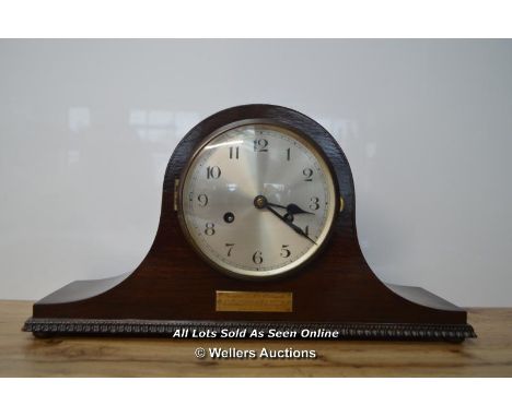 *1930 MAHOGANY CASED CHIMING MANTLE CLOCK  [LQD215]