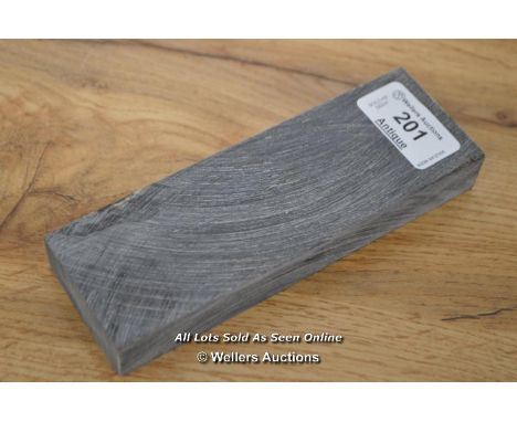 *WATER BUFFALO HORN SCALE FOR WALKING STICKS / 5 X 15.5 X 2CM [LQD215]