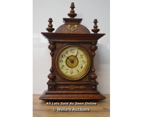 *CHIMING MANTLE CLOCK JUNGHANS / VINTAGE MANTEL CLOCK OAK / MAHOGANY CASE [LQD215]