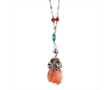 ATTRIBUTED TO SIBYL DUNLOP  ARTS &amp; CRAFTS GEM SET PENDANT SAUTOIR NECKLACE, CIRCA 1930 the pendant with russet brown agat