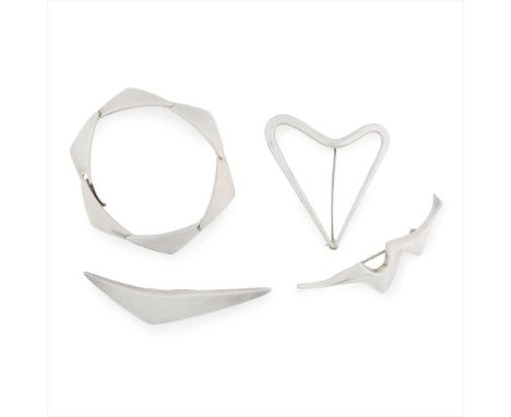 HANS HANSEN SILVER BRACELET AND BROOCH, 1960S the brooch of elongated arrowhead form, stamped DENMARK/ Hans Hansen / 9255/ 11