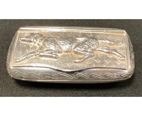 A continental silver hound top rounded rectangular snuff box, import marks, London 1991, 33.8g 