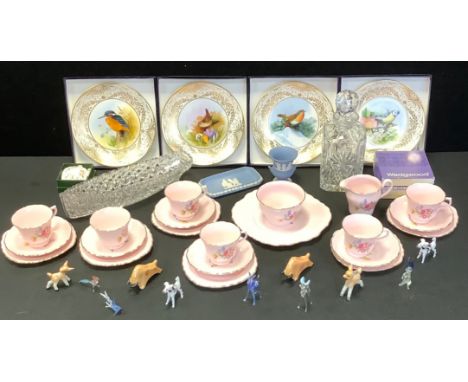 Ceramics &amp; Glass - a set of four Royal Worcester limited edition plates exclusively designed for the Royal Mint, Wren wit