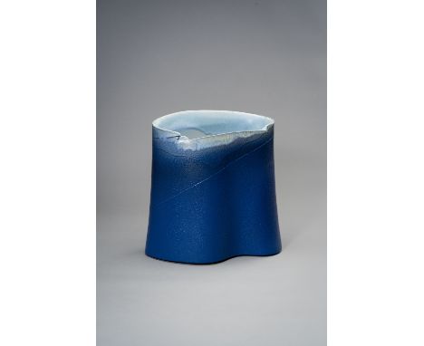 ANDO HIRONOBU: A STONEWARE VASE ‘GINGA YO’, 20TH CENTURYJapan. Of organic shape, the exterior covered in a granular deep blue