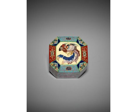 A SUPERB MINIATURE CLOISONNÃ‰ ENAMEL BOX AND COVERJapan, late 19th century, Meiji period (1868-1912)The silver-mounted octago