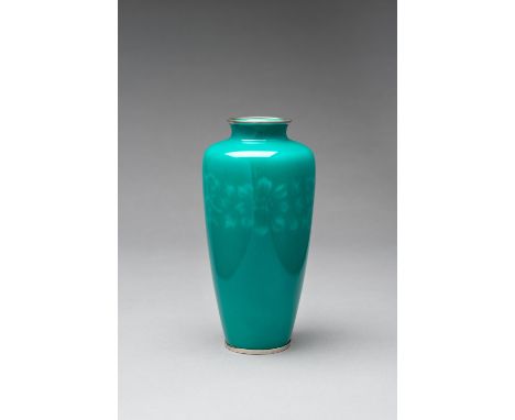 A LARGE ANDO STYLE CLOISONÃ‰ ENAMEL VASEJapan, Taisho to early Showa period (1921-1945)The baluster-shaped vase decorated wit