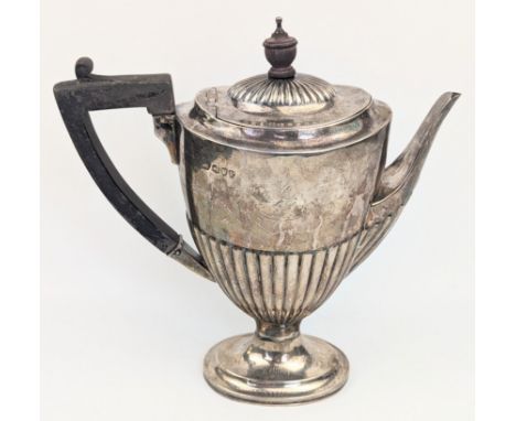 A Victorian silver teapot, hallmarked London, 1890, maker William Hutton and Sons, 505g