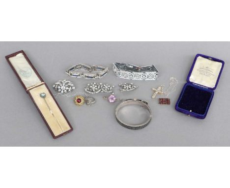A Small Quantity of Jewellery, including two paste bracelets (a.f.); a paste cross pendant on chain; an amethyst brooch; a ga