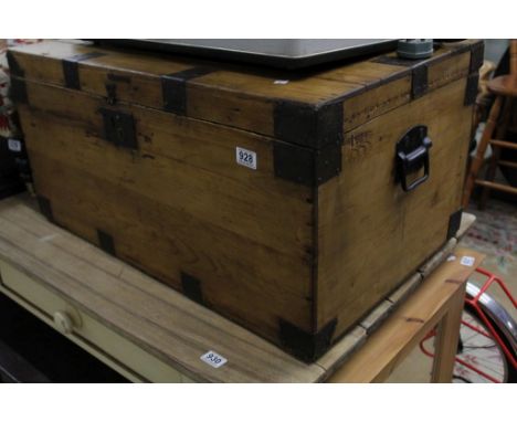 A late Victorian pine trunk 