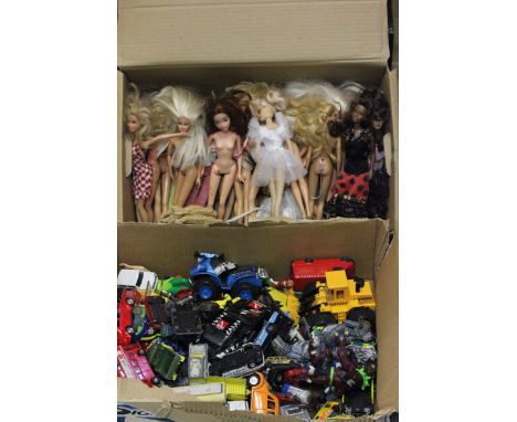 Box of vintage Barbie dolls etc