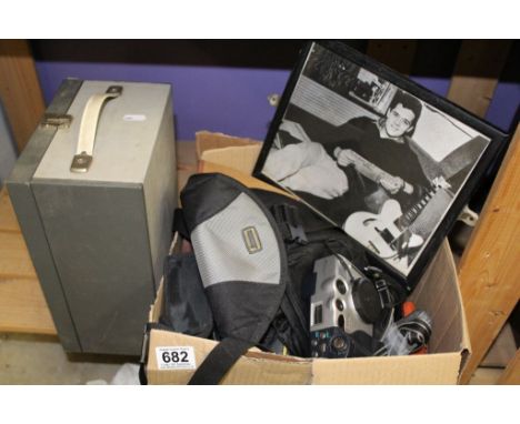 Mixed Lot of Cameras and Accessories including Cased Prinz Lowline 300 Slide Projector