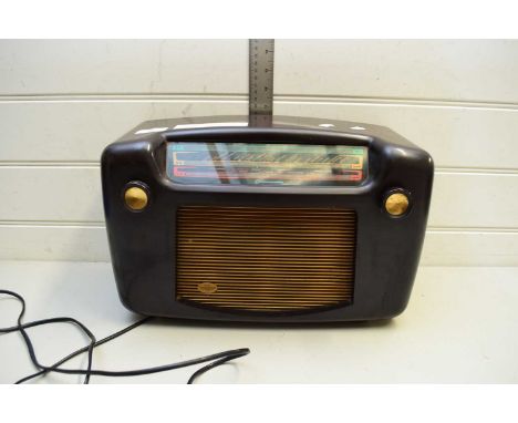 VINTAGE KB BAKELITE CASED RADIO