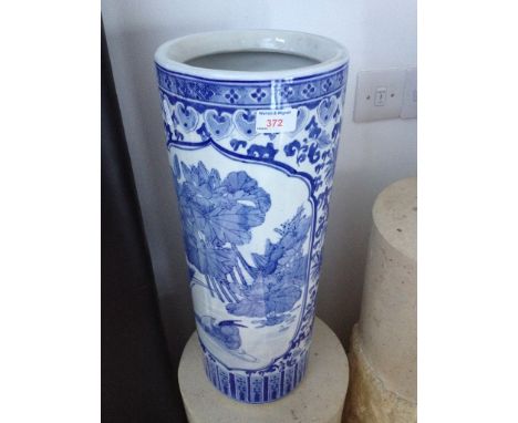 A BLUE AND WHITE STICK STAND   H52CM