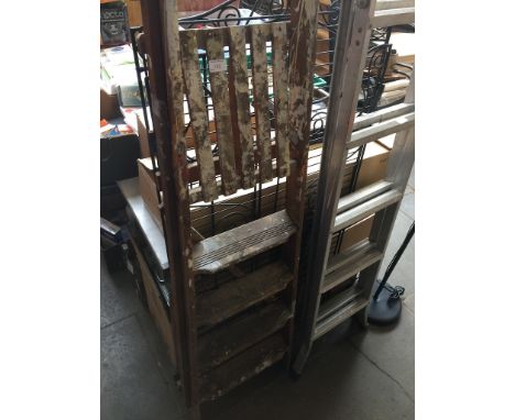 WOODEN STEP LADDERS