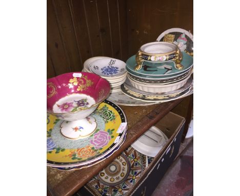 SHELF OF VARIOUS POTTERY