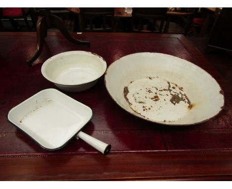 Three enamel pans, two round and one rectangular, largest 50.5cm