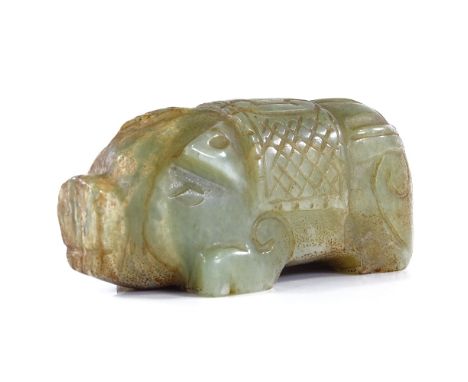 A Chinese carved jade pig, length 9cm 