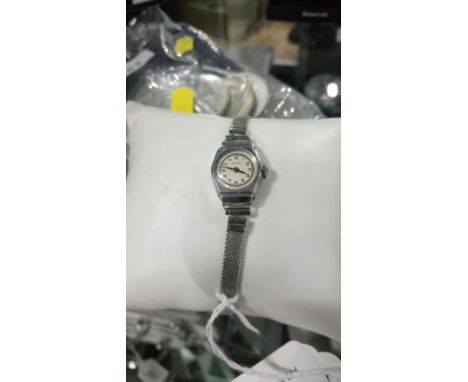 VINTAGE 1950'S ROTARY MECHANICAL WATCH - WORKING ORDER