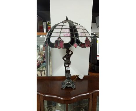 TIFFANY STYLE LAMP