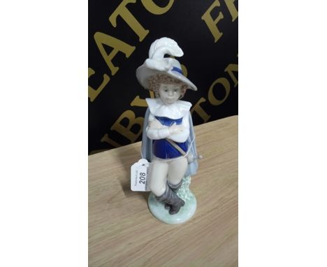 NAO , LLADRO CHILD MUSKETEER