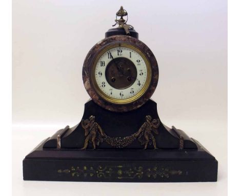 Victorian polished slated & marbel mantel clock. Condition report: see terms and conditions