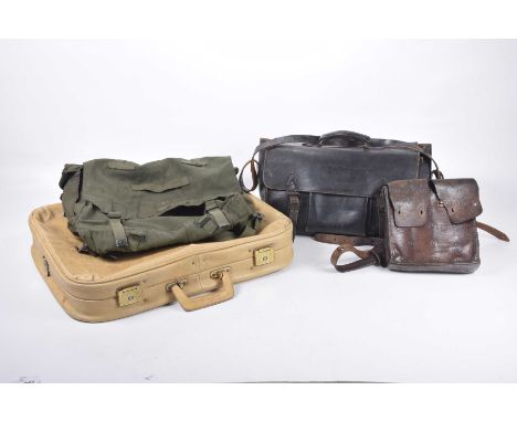 A quantity of various vintage early to mid 20th Century bagsTo include a cream leather suitcase with fitted interior, a black