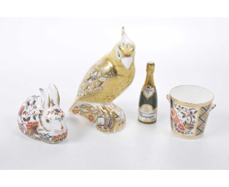 A collection of various Royal Crown Derby itemsTo include "Citron Cockatoo", gold back stamp button to base, 14cm high, a min