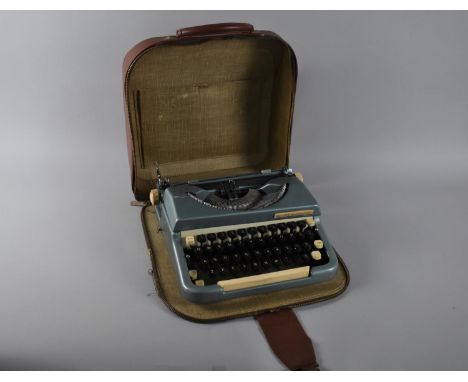 A Vintage Leather Cased Imperial Good Companion Manual Typewriter 