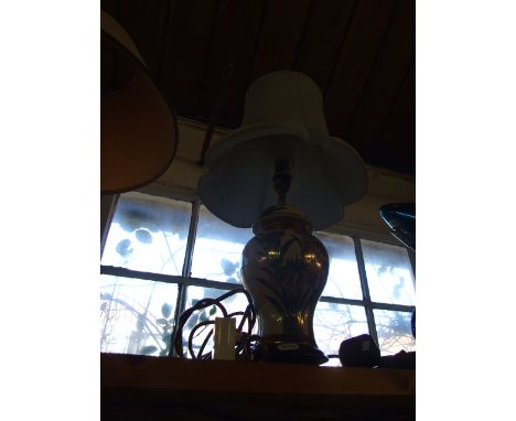 ORIENTAL STYLE LAMP