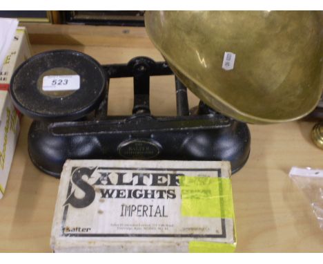VINTAGE SALTER SCALES AND WEIGHTS 