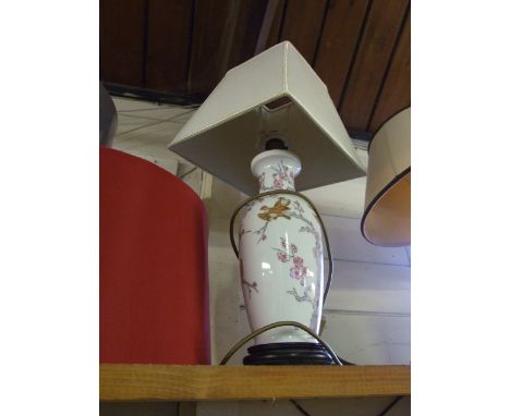 ORIENTAL STYLE LAMP