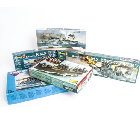 World War II Era Model Kits, a boxed collection including  1:700 scale Tamiya 904 O Class, 909 E Class, 910 Vampire, 349 Abuk