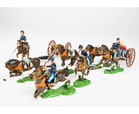 Britains 1/32 scale U S American Civil War Union Gun Team,  comprising gun, limber, 2 seated figures, 6 horses with 3 outride