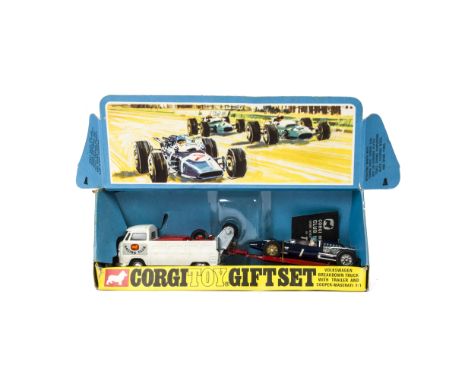 Corgi Toys Gift Set 6 Cooper-Maserati Set, comprising 490 VW Breakdown Truck, white, with Cooper Maserati F1 on trailer, in o